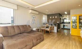 Imagem 3: Apartamento de 2 quartos com 2 vagas à venda no bairro Santana em Porto Alegre