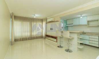 Imagem 1: Apartamento de 2 quartos com 2 vagas à venda no bairro Menino Deus em Porto Alegre