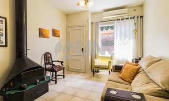 Imagem 3: Casa em condomínio com 3 quartos e 2 vagas à venda no bairro Teresópolis em Porto Alegre