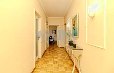 Imagem 6: Comprar Apartamento de 3 quartos à venda no bairro Rio Branco em Porto Alegre