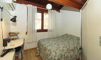 Imagem 5: Oportunidade única! Casa de 3 quartos com suíte e 3 vagas no Jardim Itu, Porto Alegre-RS