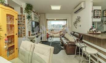 Imagem 3: Apartamento de 3 quartos com 1 vaga à venda no bairro Passo da Areia em Porto Alegre