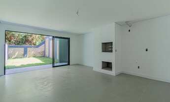 Imagem 1: Casa com 3 dormitórios 3 suítes e 4 vagas de garagem à venda no bairro Chácara das Pedras