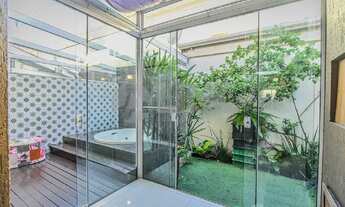 Imagem 3: Casa em condomínio fechado com 3 quartos e 2 vagas à venda no bairro Ecoville em Porto Ale