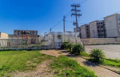 Imagem 5: Apartamento à venda no bairro Sarandi em Porto Alegre-RS: 2 quartos, 2 salas, 1 banheiro e