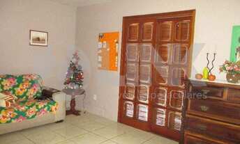 Imagem 3: Casa com 2 dormitórios e 3 vagas à venda no bairro Cristo Redentor em Porto Alegre