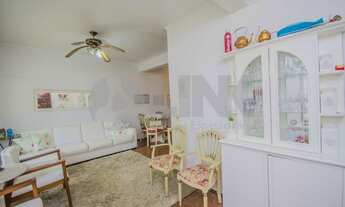 Imagem 4: Casa 3 dormitórios com 4 vagas à venda no bairro Cristo Redentor em Porto Alegre próxima d