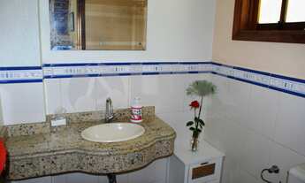 Imagem 5: Casa 4 dormitórios com 5 vagas de garagem à venda no bairro Ecoville em Porto Alegre próxi