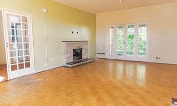 Imagem 2: Casa comercial à venda no bairro Jardim Lindóia, terreno de esquina, 6 dormitórios 4 vagas