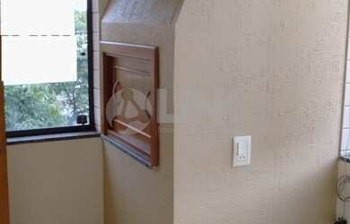 Imagem 2: Apartamento à venda em Porto Alegre no bairro Jardim Planalto, 2 dormitórios, 2 vagas de g