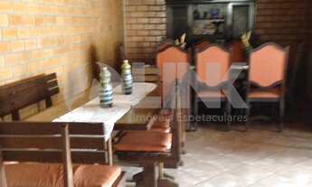 Imagem: Casa à venda em Porto Alegre no bairro