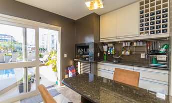 Imagem 5: Cobertura mobiliada de 3 quartos com 3 vagas à venda no bairro Rio Branco em Porto Alegre