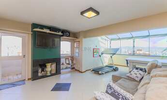 Imagem 1: Cobertura mobiliada de 3 quartos com 3 vagas à venda no bairro Rio Branco em Porto Alegre