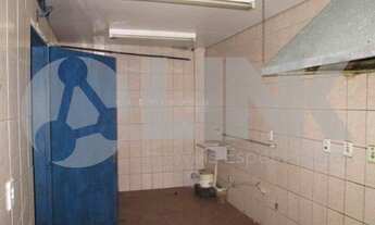 Imagem 7: Prédio comercial à venda em Porto Alegre no bairro São João em Porto Alegre em frente ao B