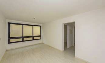 Imagem 3: Apartamento 2 dormitórios com 2 vagas de garagem à venda no bairro Bom Jesus em Porto Aleg