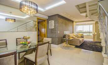 Imagem 1: Cobertura 3 dormitórios sendo 1 suíte à venda com 2 vagas de garagem em Porto Alegre, no b