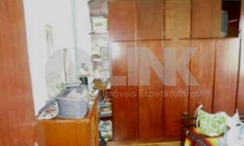 Imagem 2: Apartamento de 2 dormitórios à venda com 2 vagas de garagem em Porto Alegre, no bairro Pet