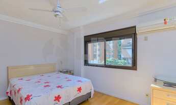 Imagem 6: Apartamento de 3 dormitórios sendo 1 suíte à venda com 2 vagas de garagem em Porto Alegre