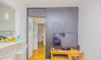 Imagem 4: Apartamento de 2 dormitórios com 1 vaga de garagem à venda no bairro São Sebastião em Port