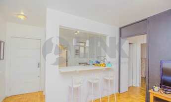 Imagem 2: Apartamento de 2 dormitórios com 1 vaga de garagem à venda no bairro São Sebastião em Port