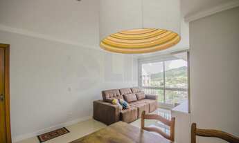 Imagem 2: Apartamento de 3 dormitórios sendo 1 suíte à venda com 2 vagas de garagem em Porto Alegre