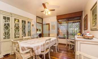 Imagem 4: Casa de 3 dormitórios sendo 1 suíte à venda com 5 vagas de garagem em Porto Alegre, no bai