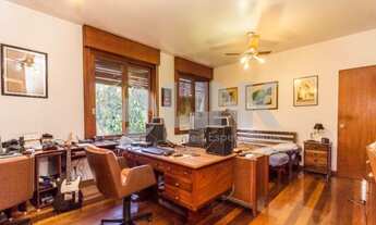 Imagem 6: Casa de 3 dormitórios sendo 1 suíte à venda com 5 vagas de garagem em Porto Alegre, no bai