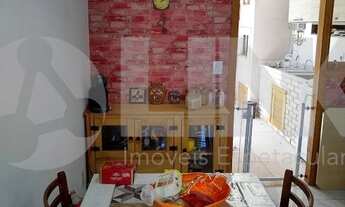 Imagem 4: Casa térrea com 2 dormitórios e 1 vaga de garagem no bairro Hípica em Porto Alegre próxima