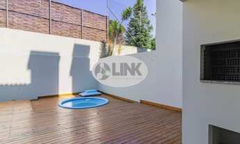 Imagem 3: Casa 3 dormitórios com 4 vagas de garagem à venda no bairro Ipanema em Porto Alegre próxim