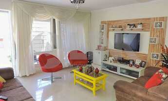 Imagem: Casa 3 dormitórios com 4 vagas e garagem