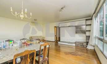 Imagem 4: Apartamento de 3 dormitórios sendo 1 suíte com 1 vaga de garagem à venda no bairro Moinhos