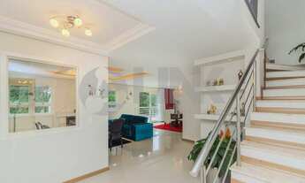 Imagem 3: Casa em condomínio de 3 dormitórios sendo 1 suíte com 9 vagas de garagem à venda no bairro