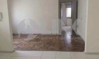 Imagem 5: Apartamento de 2 dormitórios com 1 vaga de garagem à venda no bairro São Sebastião em Port