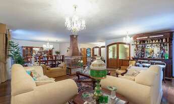 Imagem: 4 dormitórios na Rua Cariri