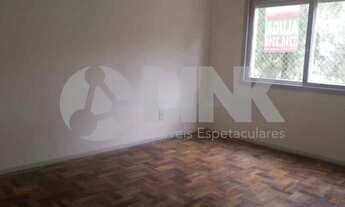 Imagem 6: Apartamento de 2 dormitórios com 1 vaga de garagem à venda no bairro São Sebastião em Port