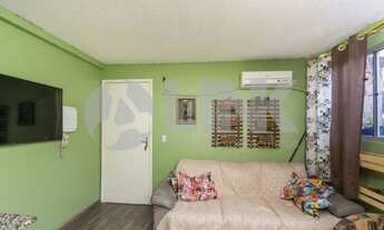 Imagem 6: Apartamento de 2 dormitórios à venda com 1 vaga de garagem em Porto Alegre, no bairro Glór