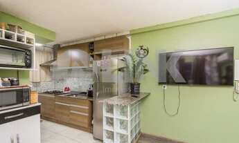 Imagem 4: Apartamento de 2 dormitórios à venda com 1 vaga de garagem em Porto Alegre, no bairro Glór