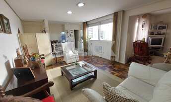 Imagem 1: Apartamento de 2 quartos com 1 vaga à venda no bairro Floresta em Porto Alegre