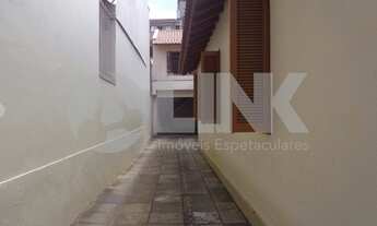 Imagem 7: Casa de 3 dormitórios sendo 1 suíte à venda com 3 vagas de garagem em Porto Alegre, no bai