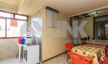 Imagem 5: Casa tipo sobrado de 8 dormitórios sendo 1 suíte à venda com 8 vagas de garagem em Porto A