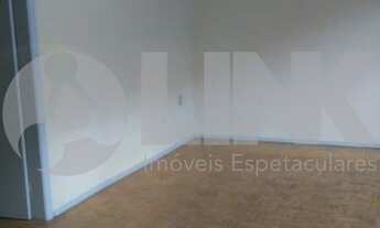 Imagem 5: Casa de 3 dormitórios sendo 1 suíte à venda com 2 vagas de garagem em Porto Alegre, no bai