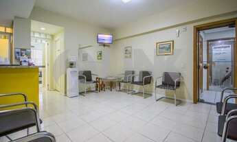 Imagem 2: Sala comercial à venda em Porto Alegre, no bairro Centro Histórico, próximo à Av. Otávio R