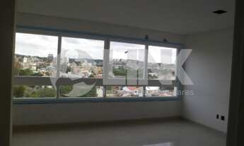 Imagem 2: Apartamento de 2 dormitórios sendo 1 suíte à venda com 2 vagas de garagem em Porto Alegre