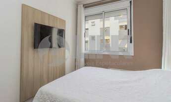 Imagem 7: Apartamento de 2 dormitórios à venda com 1 vaga de garagem em Porto Alegre, no bairro Cris