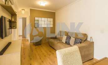 Imagem 4: Apartamento de 2 dormitórios à venda com 1 vaga de garagem em Porto Alegre, no bairro Cris