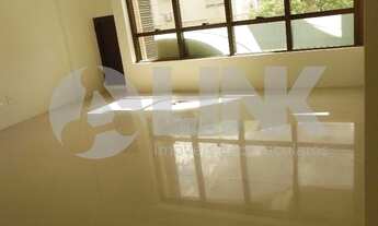 Imagem 2: Sala/conjunto comercial à venda com 1 vaga de garagem em Porto Alegre, no bairro Auxiliado