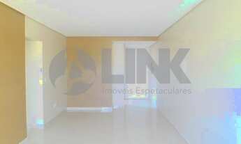 Imagem 2: Apartamento de 2 dormitórios sendo 1 suíte à venda com 2 vagas de garagem em Porto Alegre