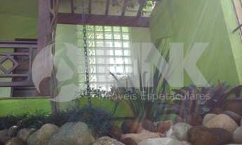 Imagem 6: Casa de 5 dormitórios sendo 1 suíte à venda com 5 vagas de garagem em Porto Alegre, no bai