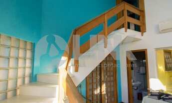 Imagem 3: Casa de 3 dormitórios sendo 1 suíte à venda com 1 vaga de garagem em Porto Alegre, no bair