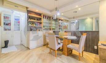 Imagem 6: Apartamento de 2 dormitórios sendo 1 suíte à venda com 2 vagas de garagem em Porto Alegre